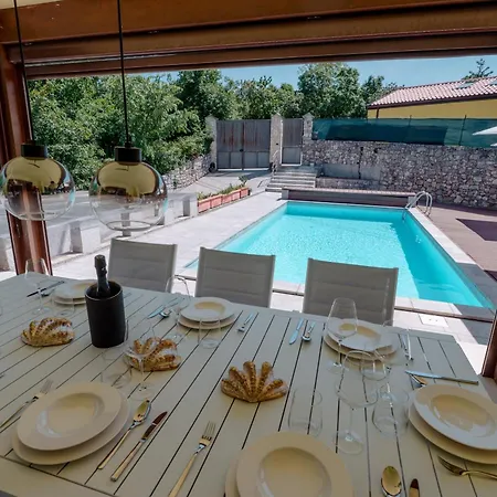 别墅 X 13 Piscina & Barbecue